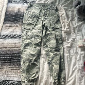 American Eagle Camo Cargo Pants